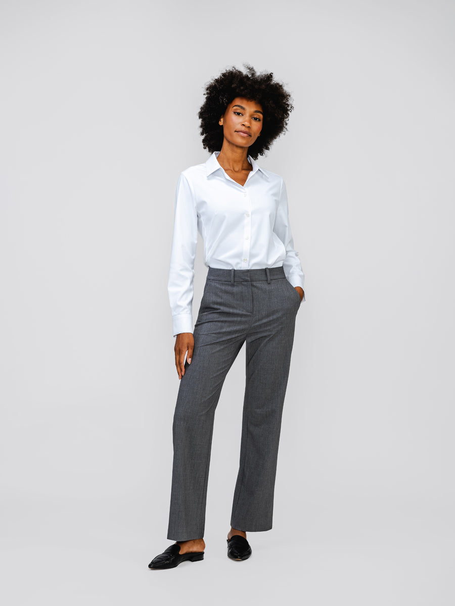 womens velocity relaxed pant soft granite on model in studio